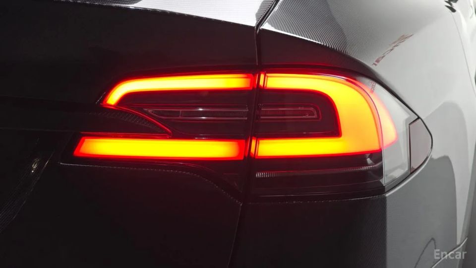 Tesla model-x