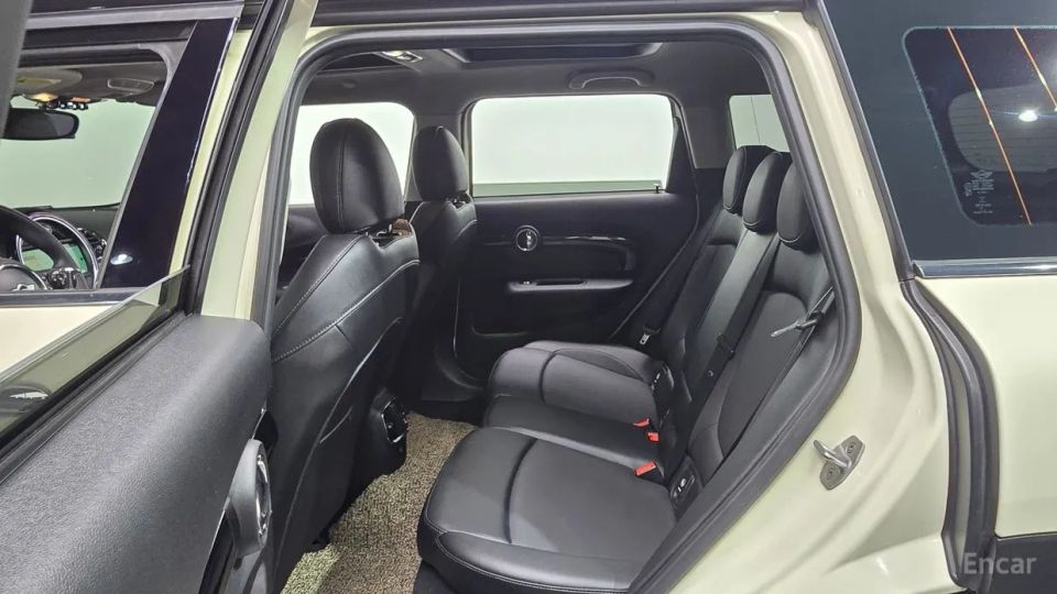 Mini clubman