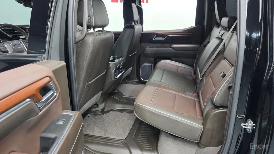 GMC Sierra