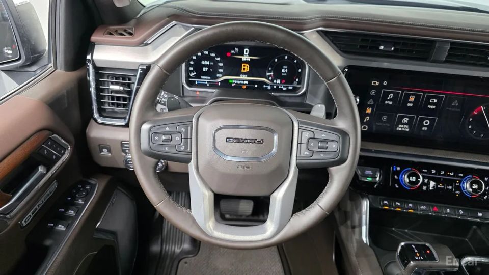 GMC Sierra