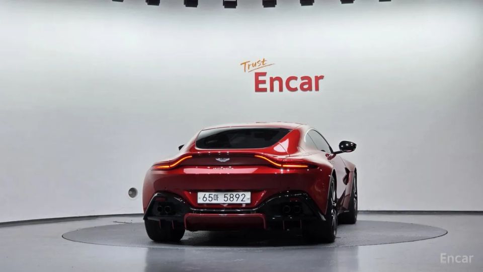 Astonmartin Vantage