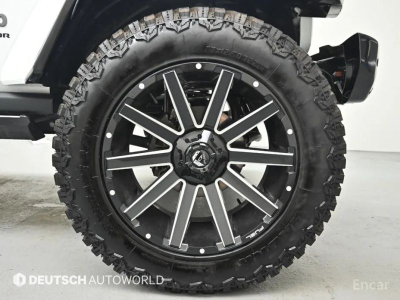 Jeep gladiator