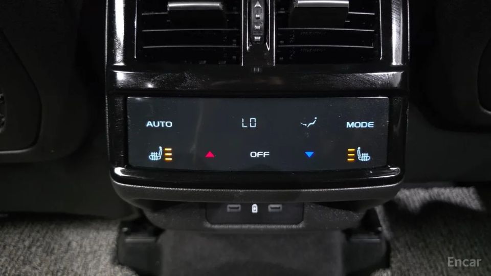 Renault-KoreaSamsung Grand Koleos