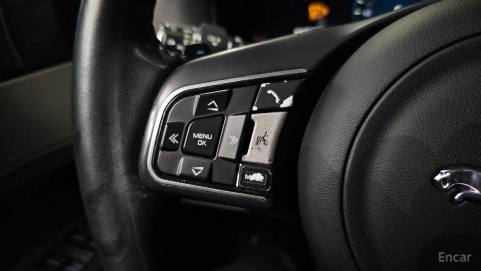 Jaguar xf