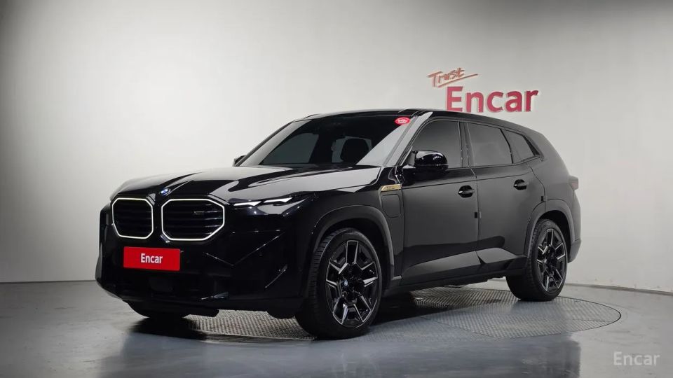 BMW XM