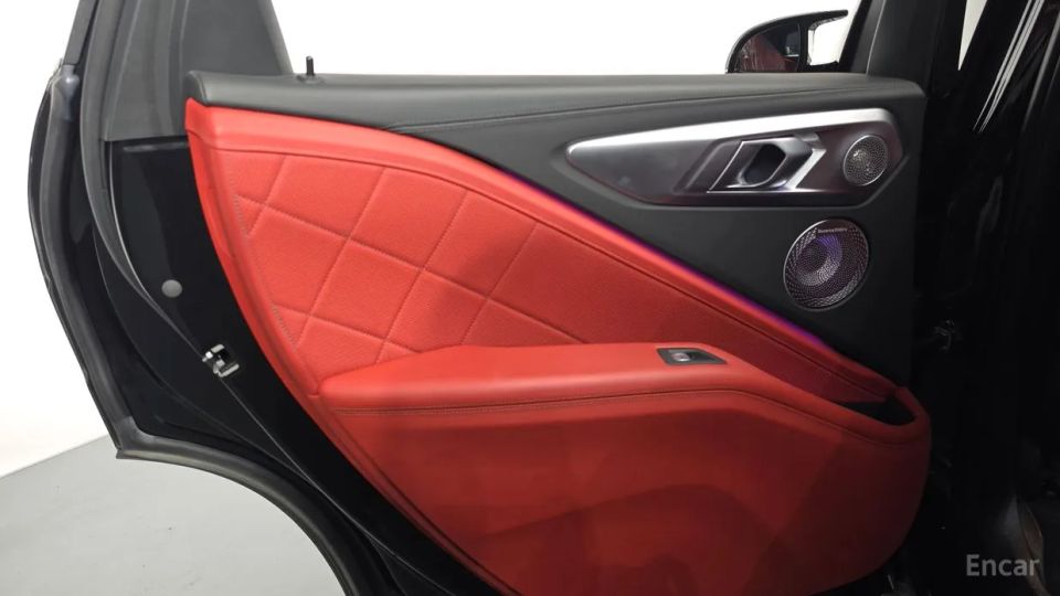 BMW XM