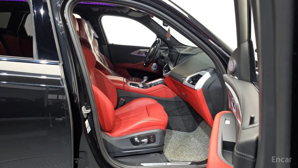 BMW XM