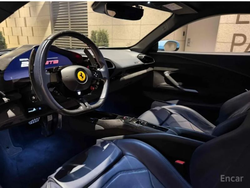 Ferrari 296