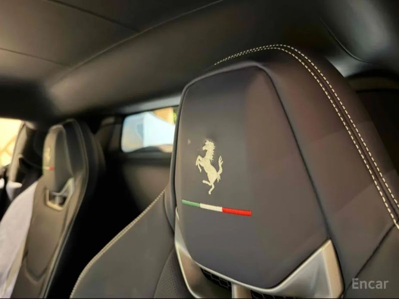 Ferrari 296