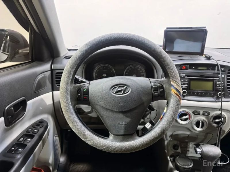 Hyundai Verna