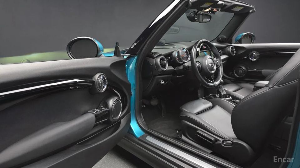 Mini Cooper Convertible