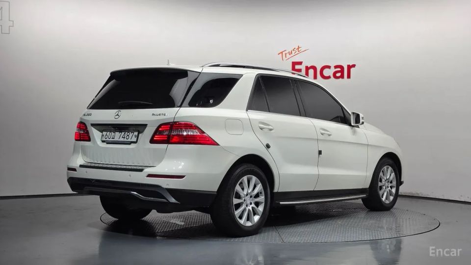 Mercedes-Benz M-class