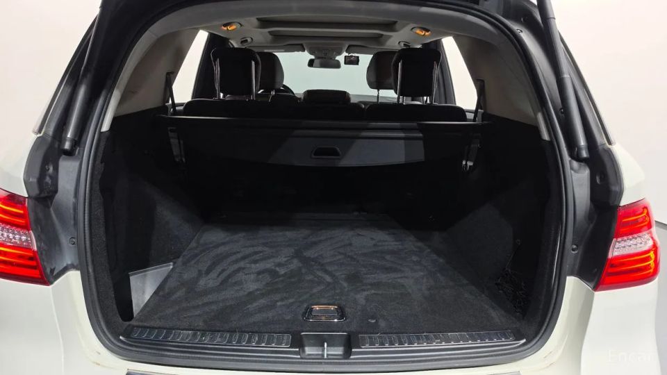 Mercedes-Benz M-class