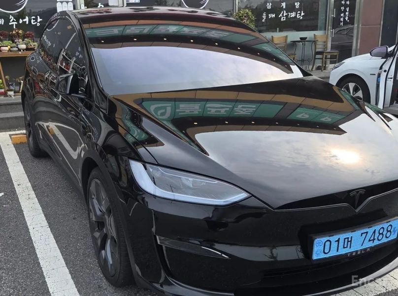 Tesla model-x