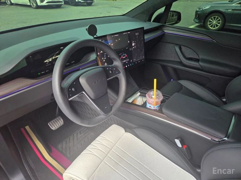 Tesla model-x