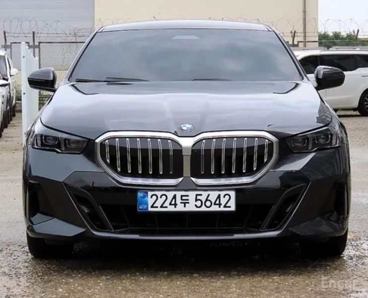 BMW 5-series