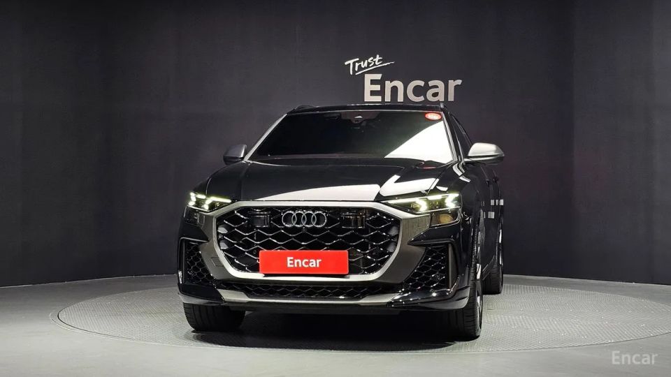 Audi rsq8