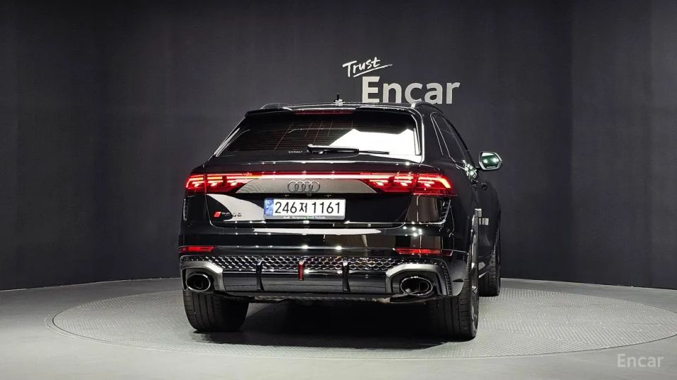 Audi rsq8