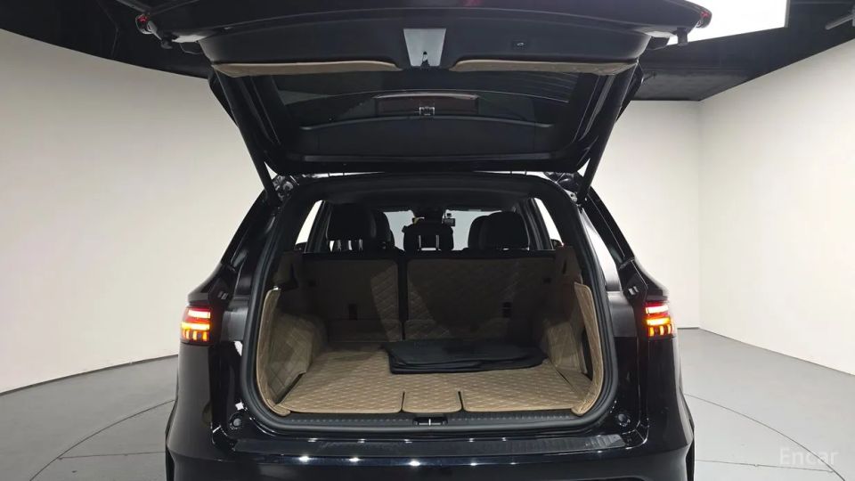 Renault-KoreaSamsung Grand Koleos