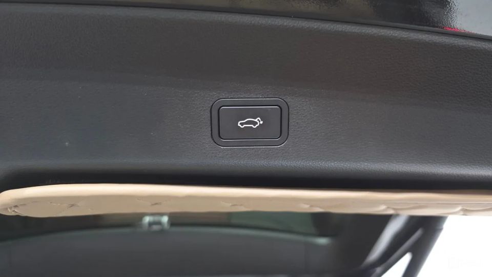 Renault-KoreaSamsung Grand Koleos