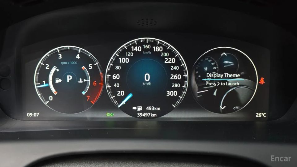 Jaguar XJ