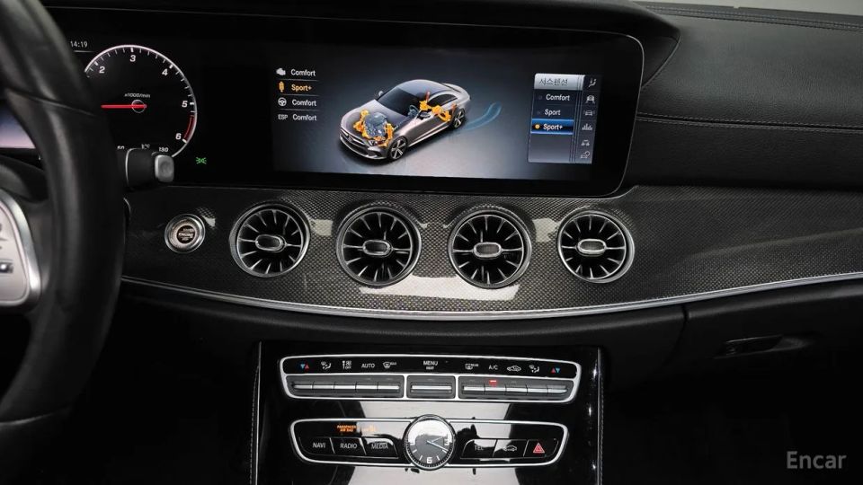 Mercedes-Benz CLS-Class