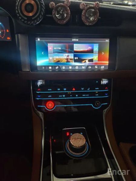 Jaguar xf