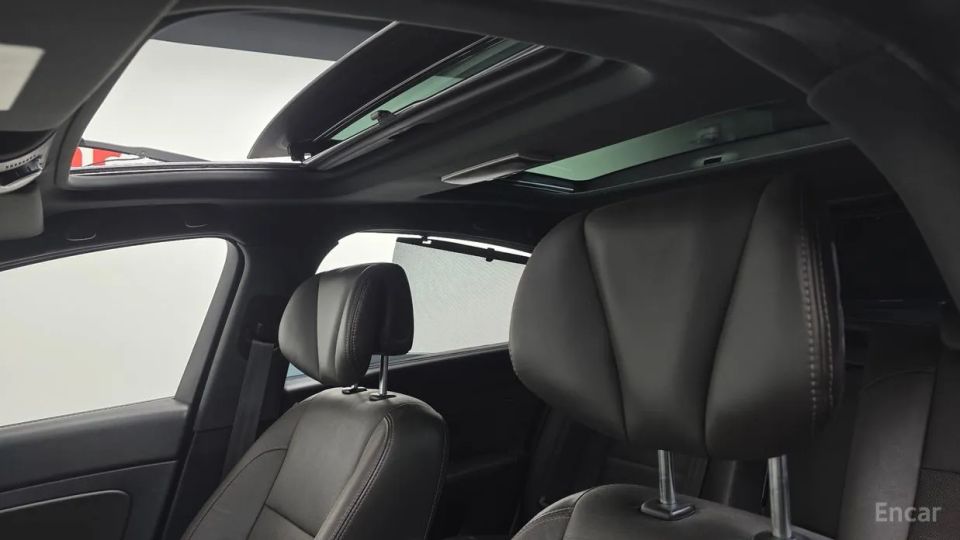 Renault-KoreaSamsung SM5