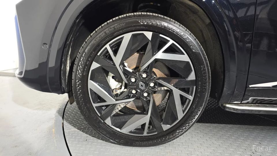 Renault-KoreaSamsung Grand Koleos
