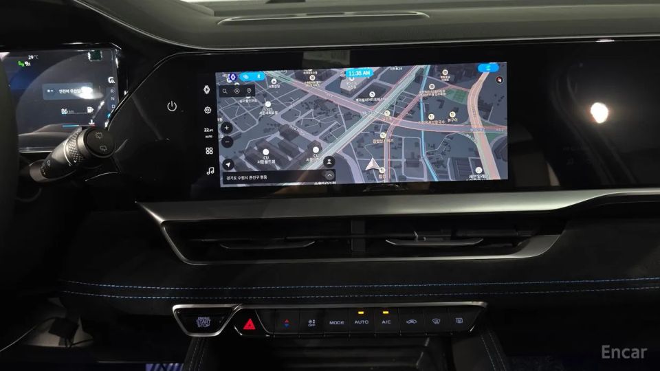 Renault-KoreaSamsung Grand Koleos