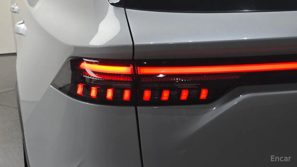 Renault-KoreaSamsung Grand Koleos