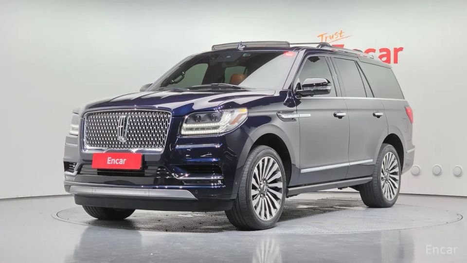 Lincoln Navigator