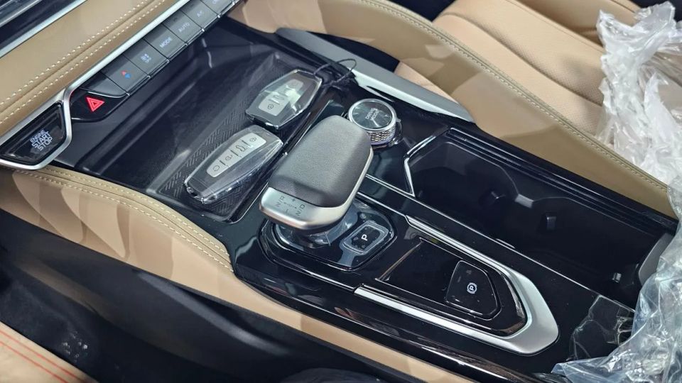 Renault-KoreaSamsung Grand Koleos