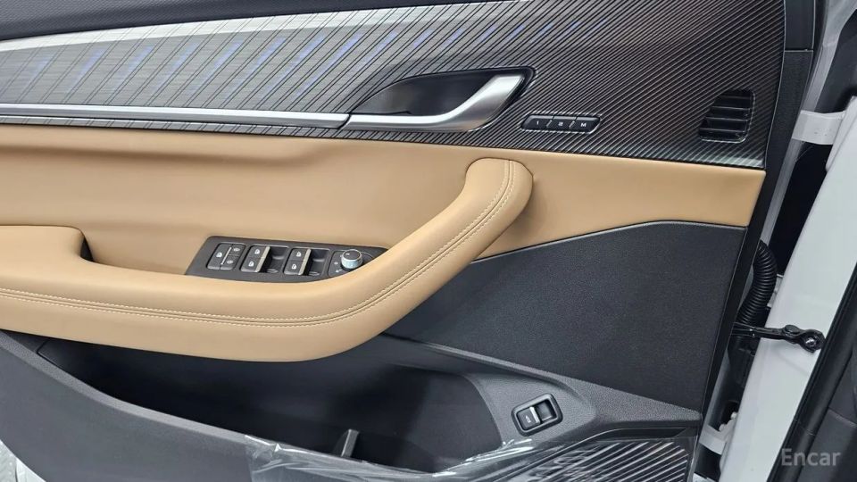 Renault-KoreaSamsung Grand Koleos