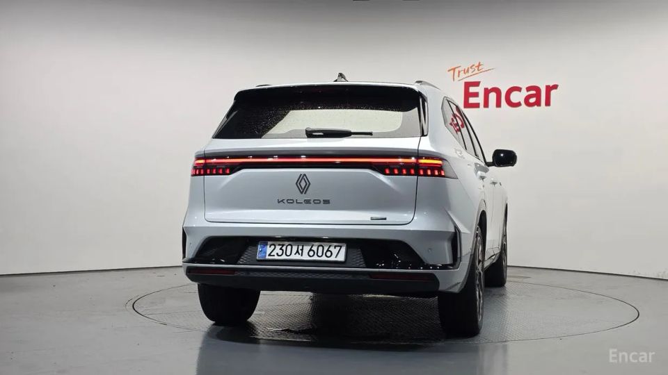 Renault-KoreaSamsung Grand Koleos