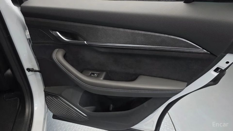 Renault-KoreaSamsung Grand Koleos
