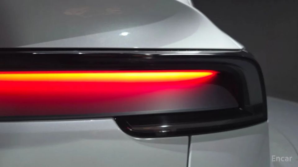 Tesla model-y
