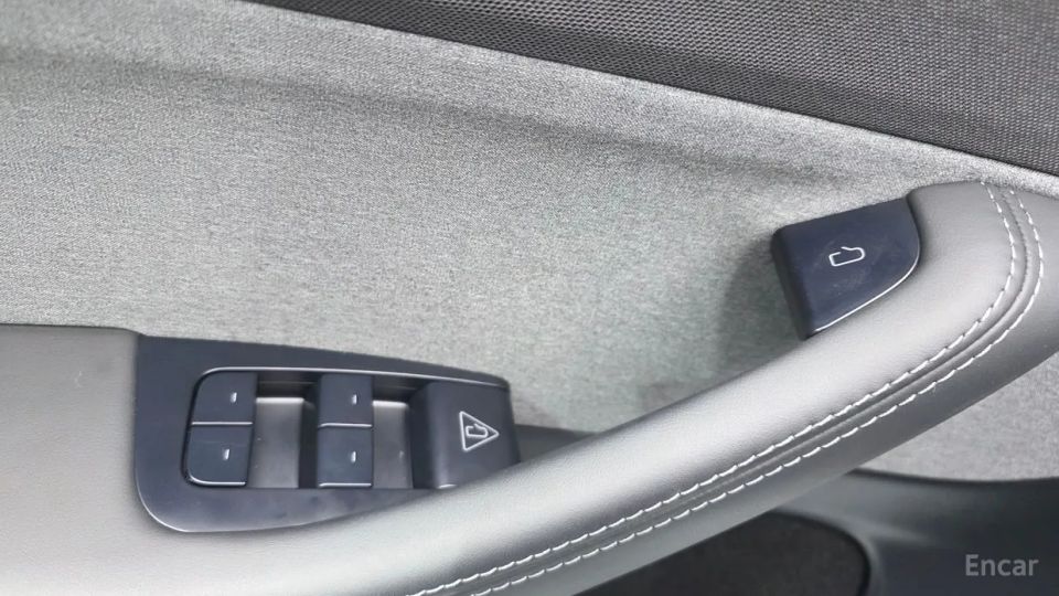 Tesla model-y