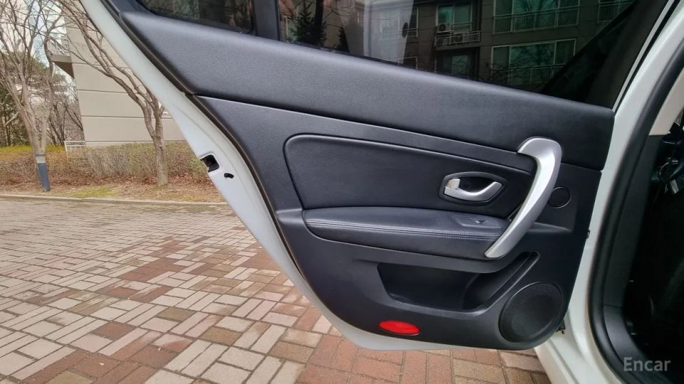 Renault-KoreaSamsung SM5