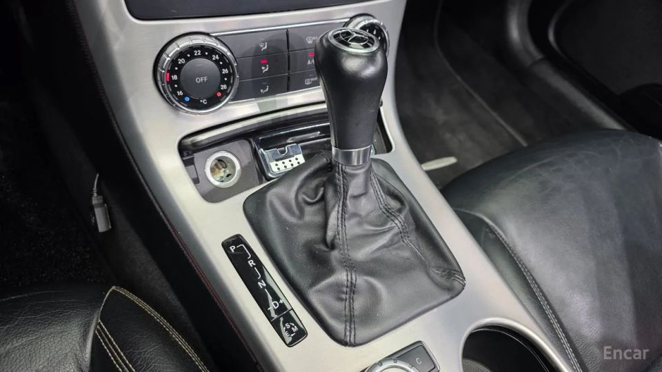 Mercedes-Benz SLK-Class