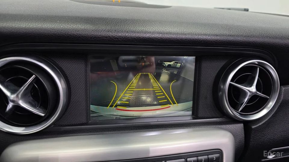Mercedes-Benz SLK-Class