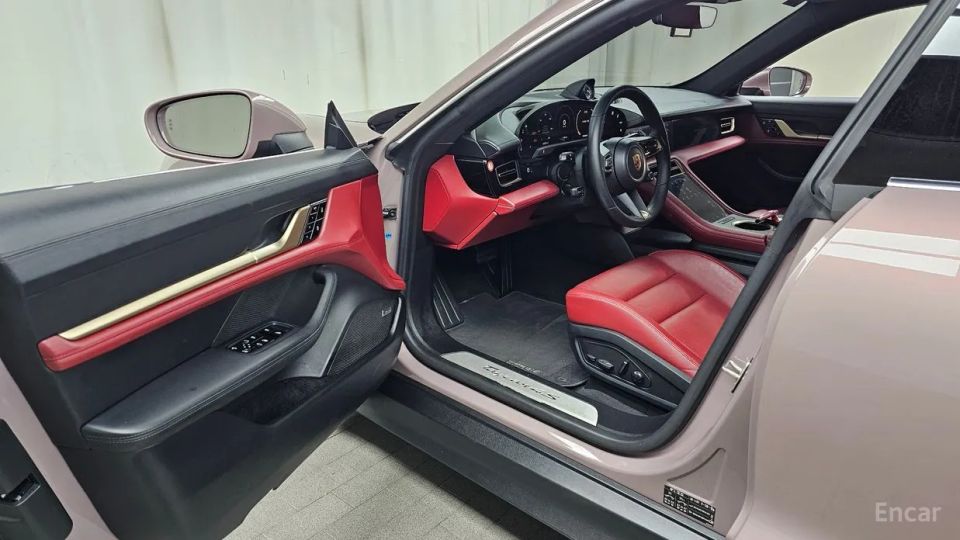 Porsche Taycan