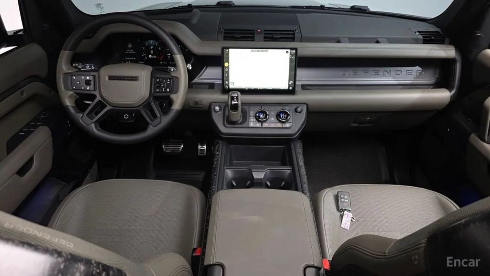 Land Rover Defender