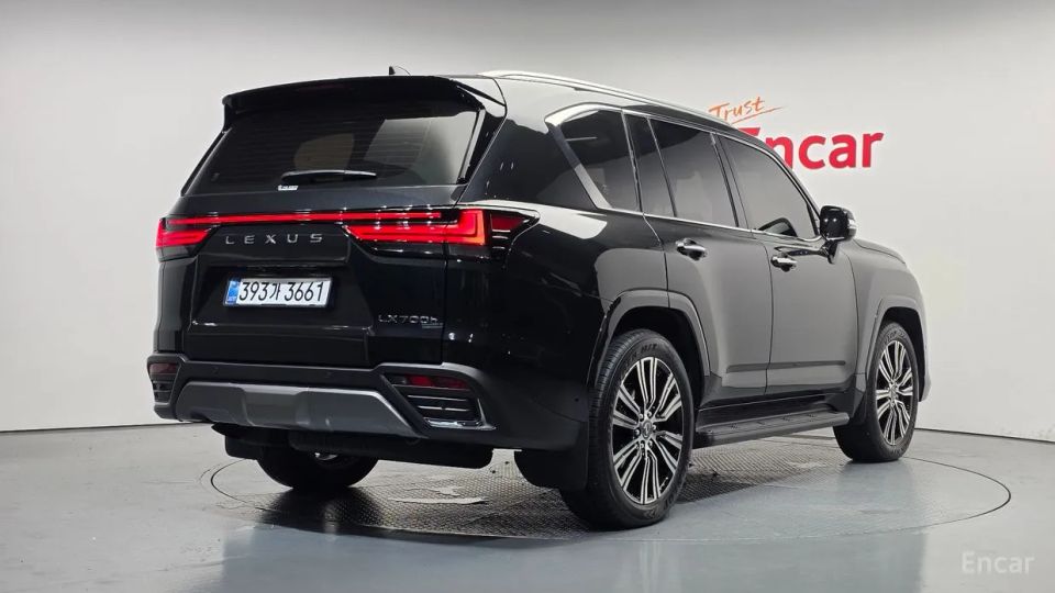 Lexus LX