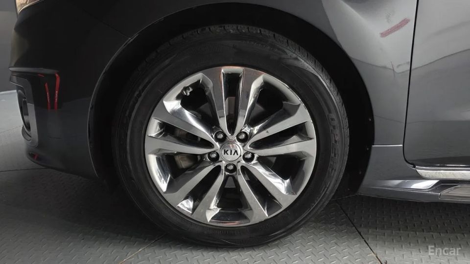 Kia Canival