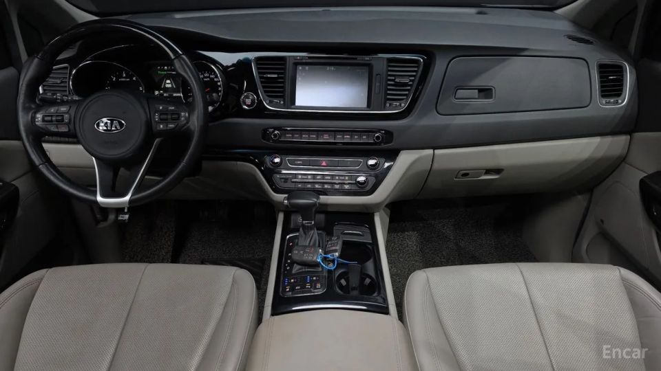 Kia Canival