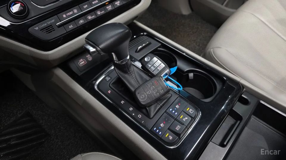Kia Canival