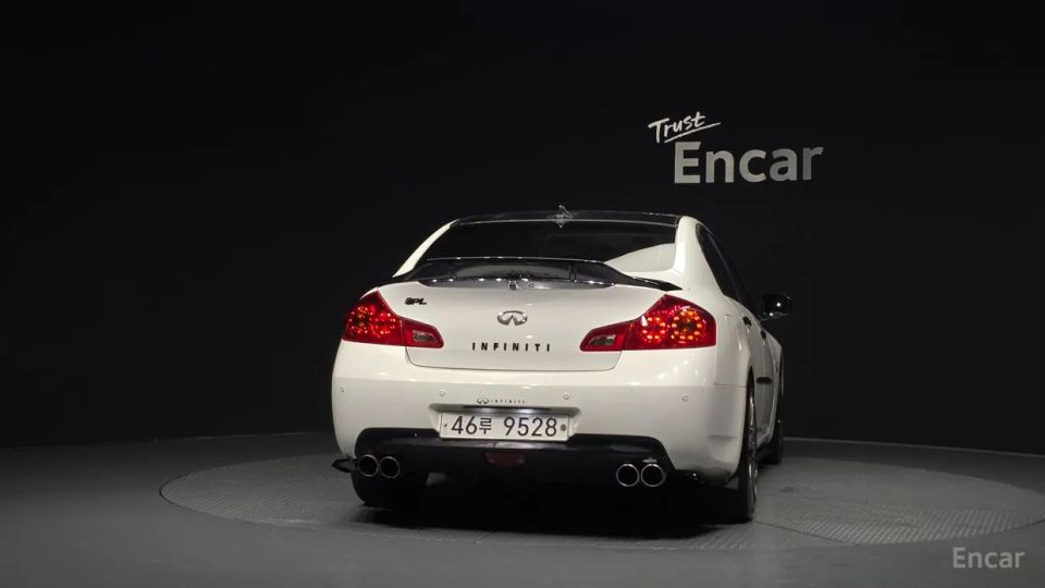 Infiniti G
