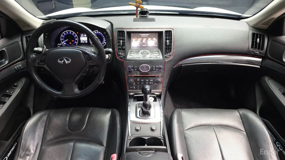 Infiniti G