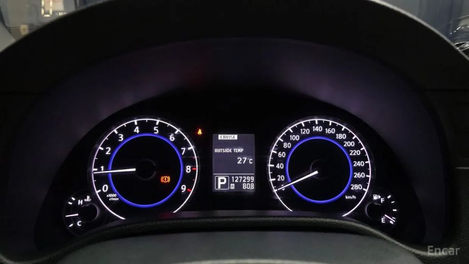 Infiniti G